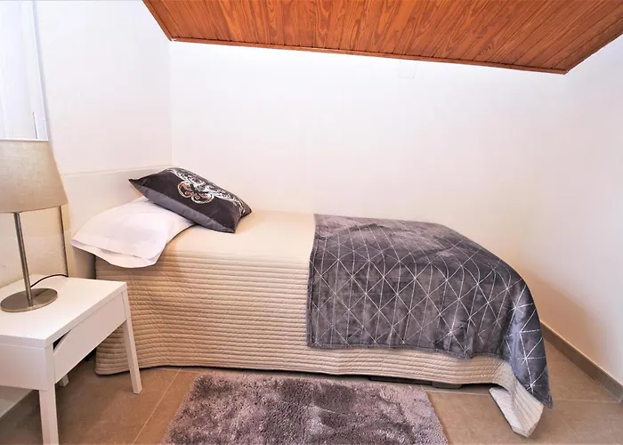 Hotel 100